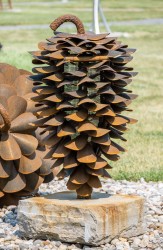Canadian artist Floyd Elzinga has re-imagined the classic fire pit by creating a series of ‘fire cones.’ These iconic elegant outdoor sculpt…