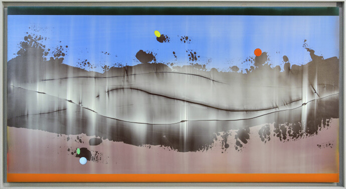 The palette of Wave carries a calm, grounded elegance, earthy and soothing.