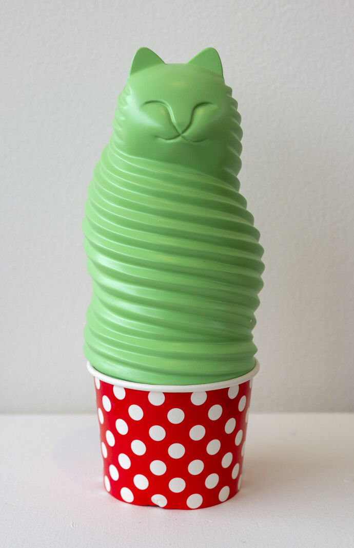 My Sweet Cat Pistachio with Red and White Polka Dots 1/500