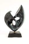 The lyrical lush lines of this heart-shaped bronze sculpture were created by the American artist David Chamberlain. Image 7