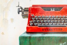 Red Typewriter Image 5