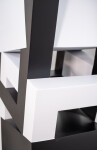 This abstract sculpture, which can also be installed outside, is painted in a striking black and white. Image 11