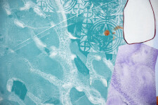 Vancouver-based artist Fiona Ackerman’s abstract paintings are uniquely bold compositions that explore colour, texture and pattern. Image 4