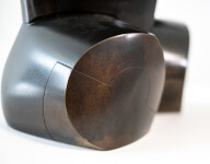 This contemporary bronze table top sculpture of a violinist is by Howard Newman. Image 7