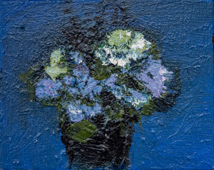 This contemporary oil painting of flowers is by Jennifer Hornyak.