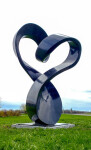Smooth black granite has been engineered to resemble a treble clef in this elegant outdoor sculpture by Canadian artist Jeremy Guy. Image 5