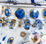 Porcelain Urn Image 9