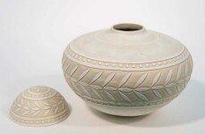 Reminiscent of the ceramic vessels used in ancient cultures, Loren Kaplan creates beautiful porcelain jars decorated with finely engraved de… Image 5