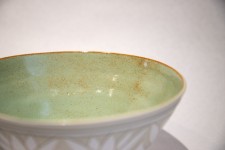 Engraved Bowl With Celadon and White No1 Image 3