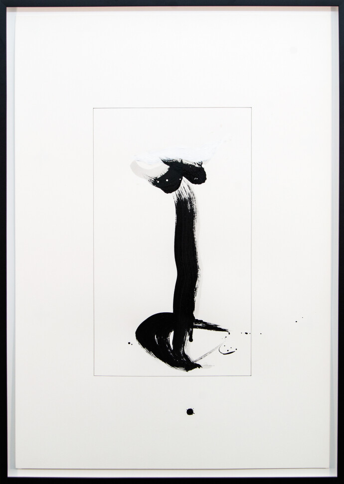 Simple, strong imagery dominates this piece by Toronto contemporary artist Lynne Fernie.