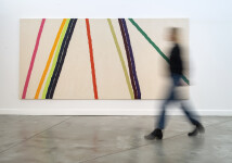 This large contemporary abstract painting by Milly Ristvedt is one of her colourful ribbons series. Image 10