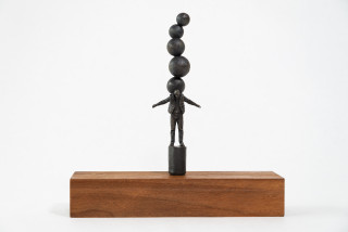 Roch Smith’s sculptural artwork is accessible, imaginative, fun and thought-provoking.