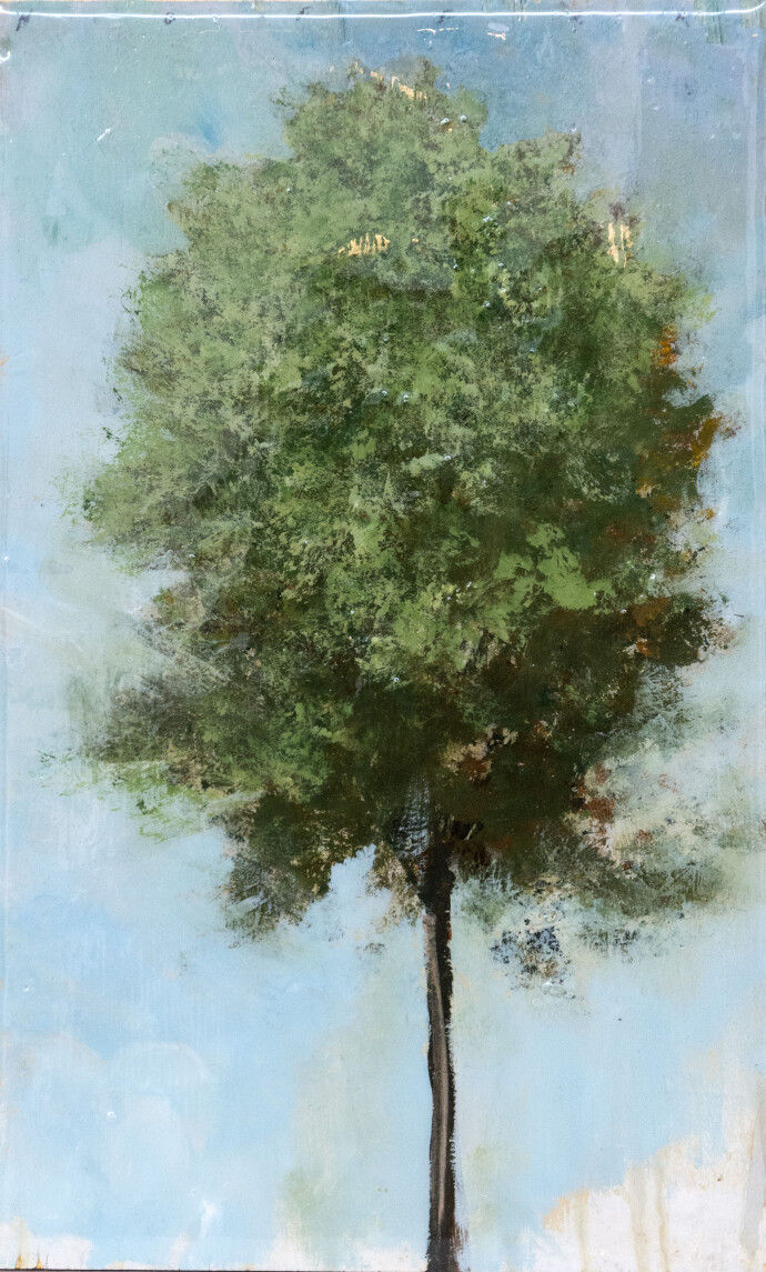In this charming oil painting by Canadian artist Peter Hoffer, a single deciduous tree fills the canvas—its rich green foliage set against a…
