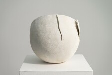 This contemporary ceramic piece was handmade by Steven Heinemann. Image 7