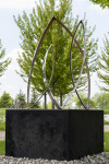 This elegant and dynamic modern outdoor sculpture—a rare artist’s proof is by Toronto-based sculptor Ulysses Veloso. Image 11