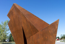 This monumental contemporary outdoor steel sculpture is by Viktor Mitic. Image 3